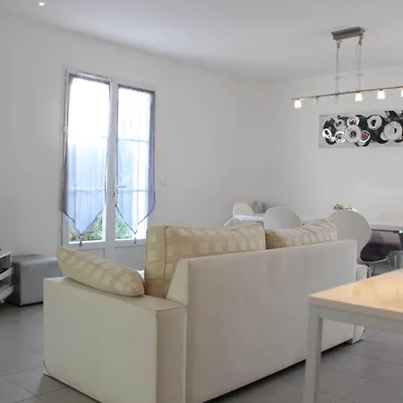 Villa Maison 4 Pieces 6 Couchages Georges D'oleron Sgo000-094 Saint-Georges-d'Oleron