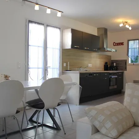 Villa Maison 4 Pieces 6 Couchages Georges D'oleron Sgo000-094 Saint-Georges-d'Oleron