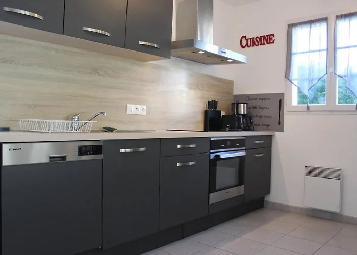 Villa Maison 4 Pièces 6 Couchages Georges D'oléron Sgo000-094 *