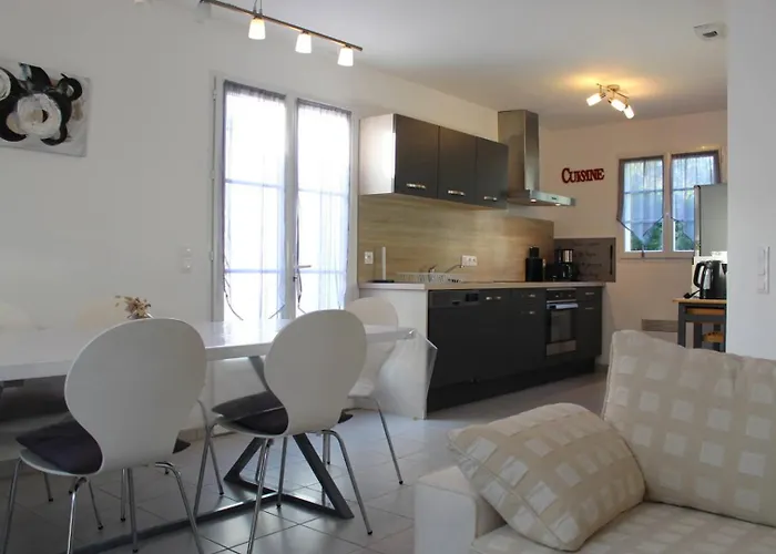 Villa Maison 4 Pièces 6 Couchages Georges D'oléron Sgo000-094 Saint-Georges-d'Oleron